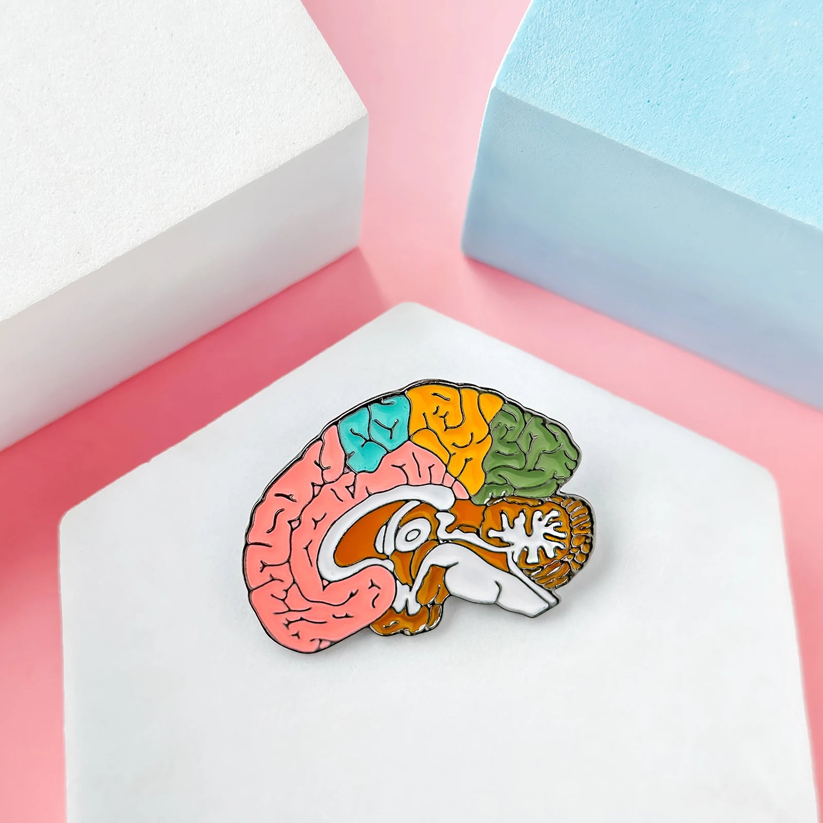 Harong Exquisite Brain Enamel Pins Brooch Medical Anatomy Cute Lapel Lanyard Bag Coat Badge Accessories Gift for Doctor Student